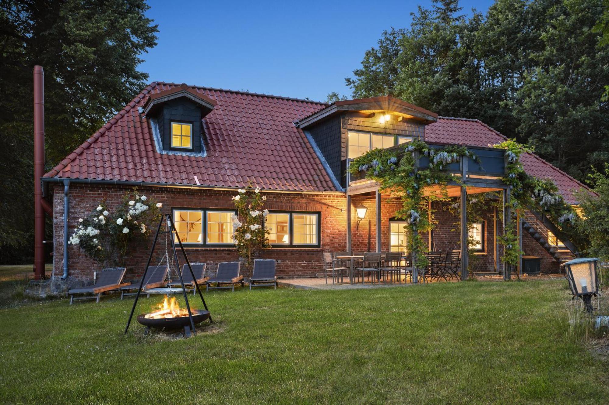 Ferienhaus "Altes Backhaus" - Gut Kletkamp Exterior photo